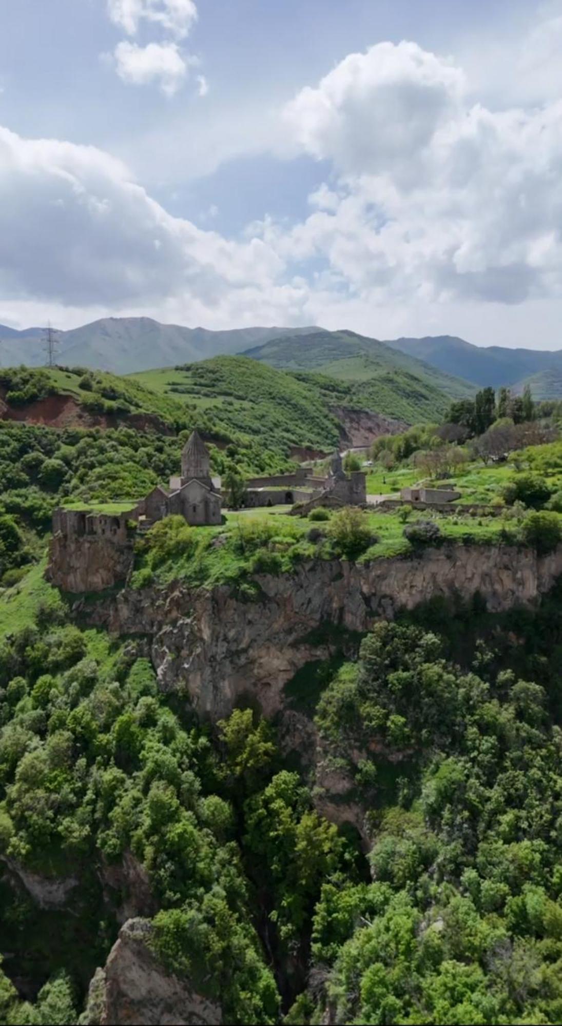 Bed and Breakfast Alexmila Tat'ev Exterior foto